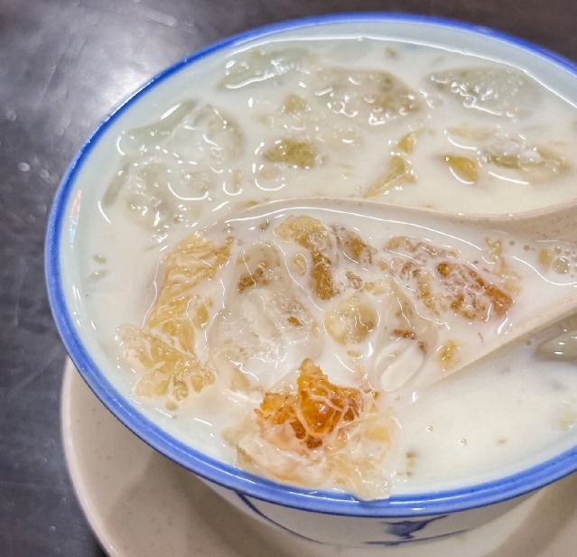 食糖水 Sek Tong Shui