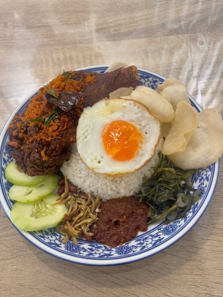 吉隆坡新开张午餐聚集地